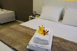 Caravaggio Praia Hotel