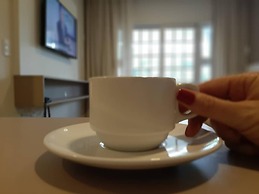 Caravaggio Praia Hotel