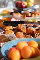 Hotel Restaurant San Lucianu