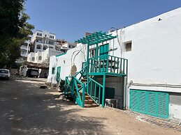 Lilly Rooms and Studios