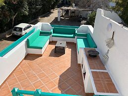 Lilly Rooms and Studios