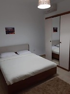 Lilly City Center Hostel