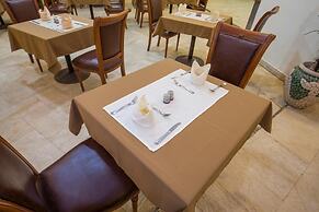 Lilly City Center Hostel