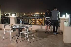 Lilly City Center Hostel