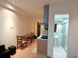 Happy Suites at Knightsbridge Res Makati