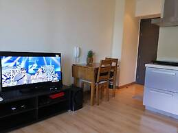 Happy Suites at Knightsbridge Res Makati