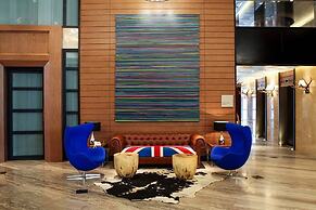 Happy Suites at Knightsbridge Res Makati