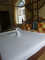 Salhiya Lodge - Hostel