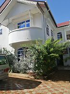 Salhiya Lodge - Hostel