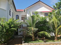 Salhiya Lodge - Hostel