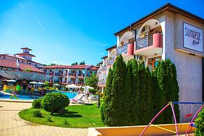 Complex Sunrise All Inclusive