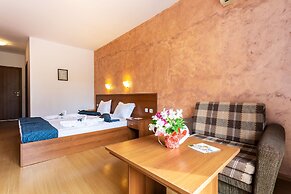 Complex Sunrise All Inclusive