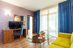 Complex Sunrise All Inclusive