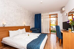 Complex Sunrise All Inclusive