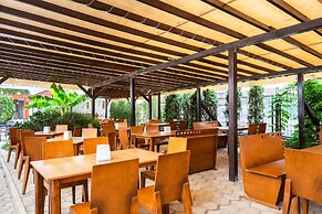 Complex Sunrise All Inclusive