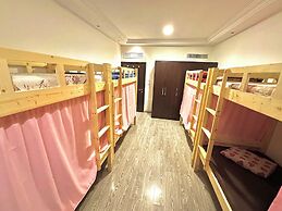 Heartland Hostel