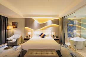 La Vela Saigon Hotel