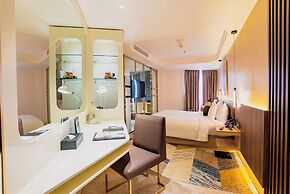La Vela Saigon Hotel