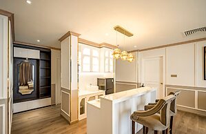 La Vela Saigon Hotel