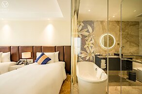 La Vela Saigon Hotel