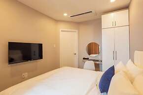 La Vela Saigon Hotel