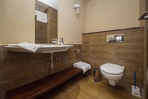 Taarifa Suites by Dunhill Serviced Apartments