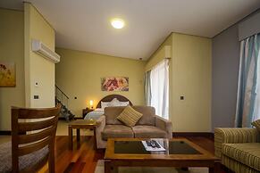 Taarifa Suites by Dunhill Serviced Apartments