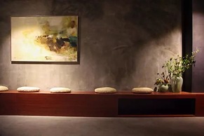 V-hotel Boutique Hotel