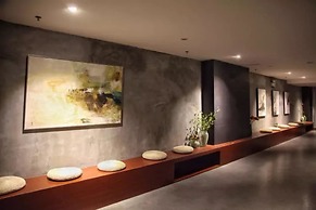 V-hotel Boutique Hotel