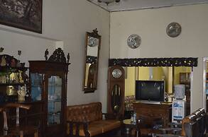 Prayogolama Guest House