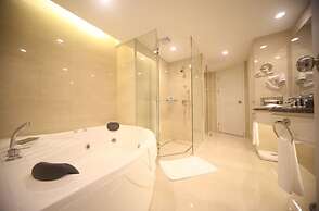 Pantower International Hotel