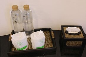 Pratunam Atrium Hotel