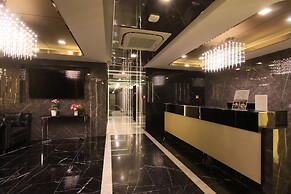 Pratunam Atrium Hotel