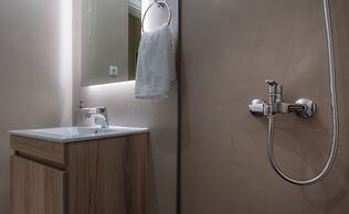 Absolute Athens Apartments