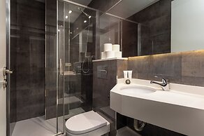 Enjoybcn Patio de Gala Apartments