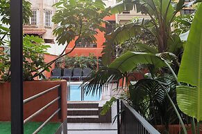 Enjoybcn Patio de Gala Apartments