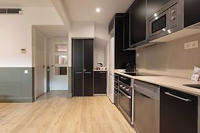 Enjoybcn Patio de Gala Apartments