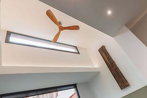 Enjoybcn Patio de Gala Apartments