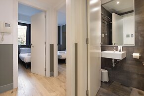 Enjoybcn Patio de Gala Apartments