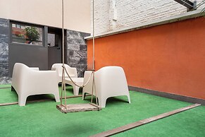 Enjoybcn Patio de Gala Apartments