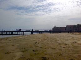 Ne'r Beach Calm Place