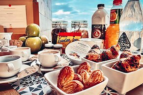 Enjoybcn Dali Apartments