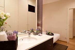 Enjoybcn Coliseum Apartments