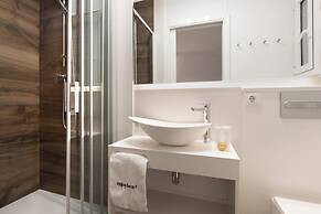 Enjoybcn Coliseum Apartments