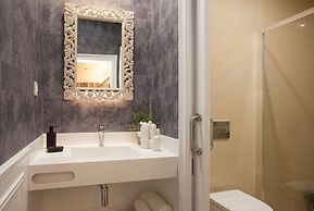 Enjoybcn Coliseum Apartments