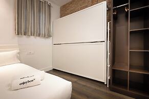 Enjoybcn Coliseum Apartments