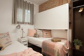 Enjoybcn Coliseum Apartments