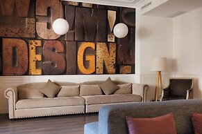 Enjoybcn Coliseum Apartments