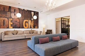 Enjoybcn Coliseum Apartments