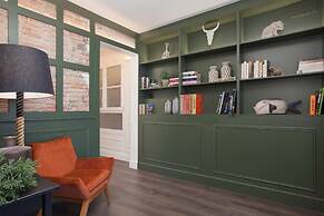 Enjoybcn Coliseum Apartments